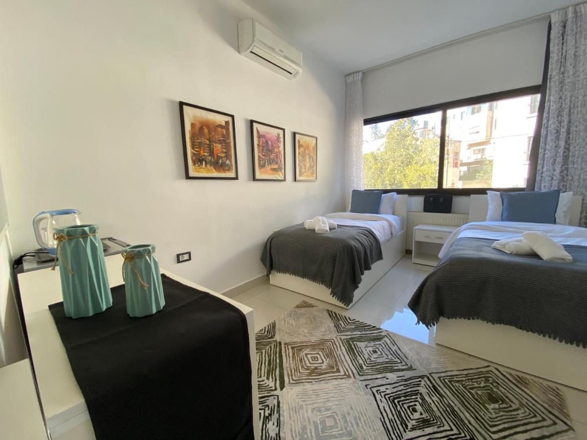 Lemon Tree Residence Аман Екстериор снимка
