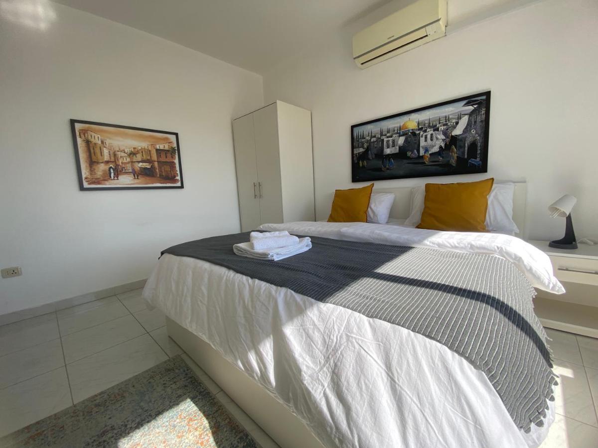 Lemon Tree Residence Аман Екстериор снимка