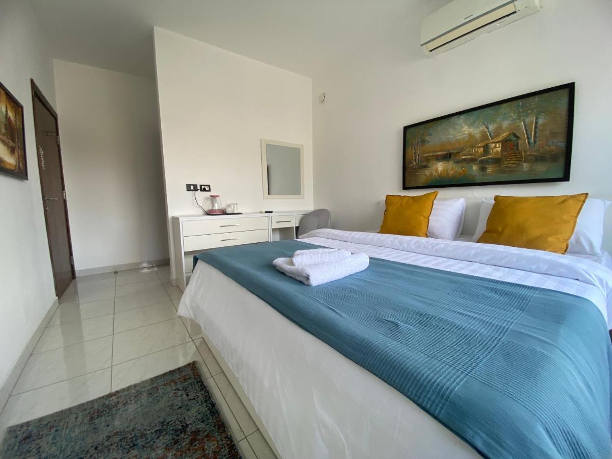Lemon Tree Residence Аман Екстериор снимка