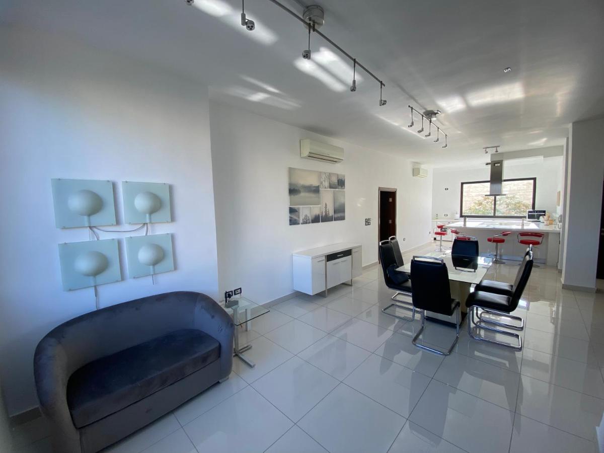 Lemon Tree Residence Аман Екстериор снимка
