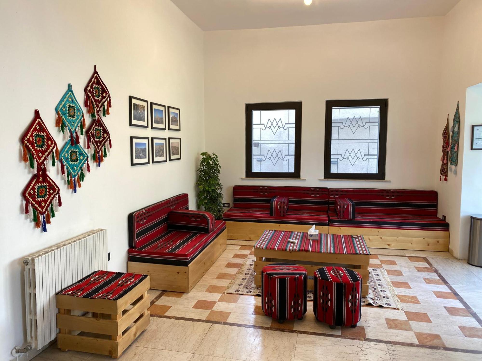 Lemon Tree Residence Аман Екстериор снимка