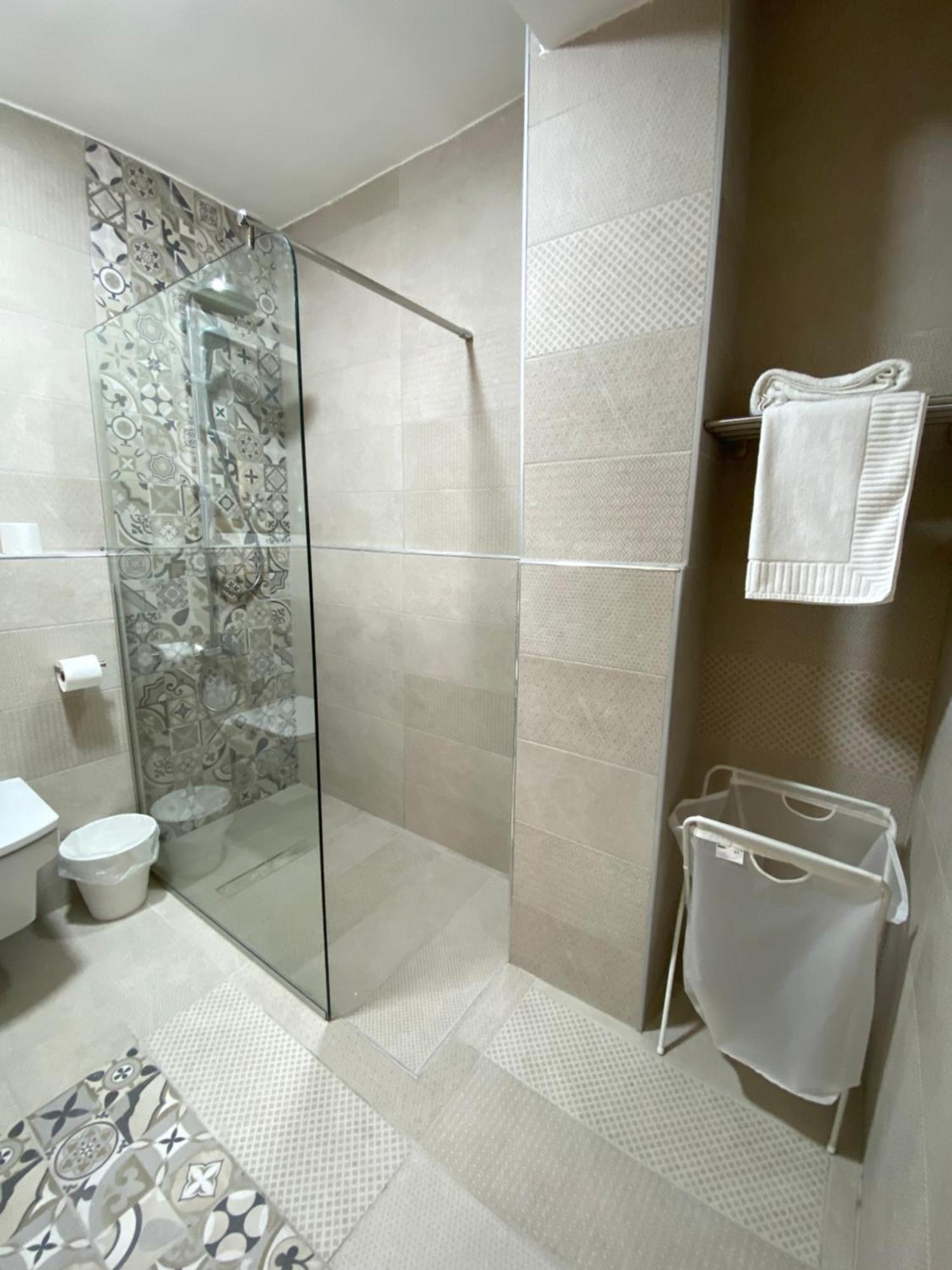 Lemon Tree Residence Аман Екстериор снимка