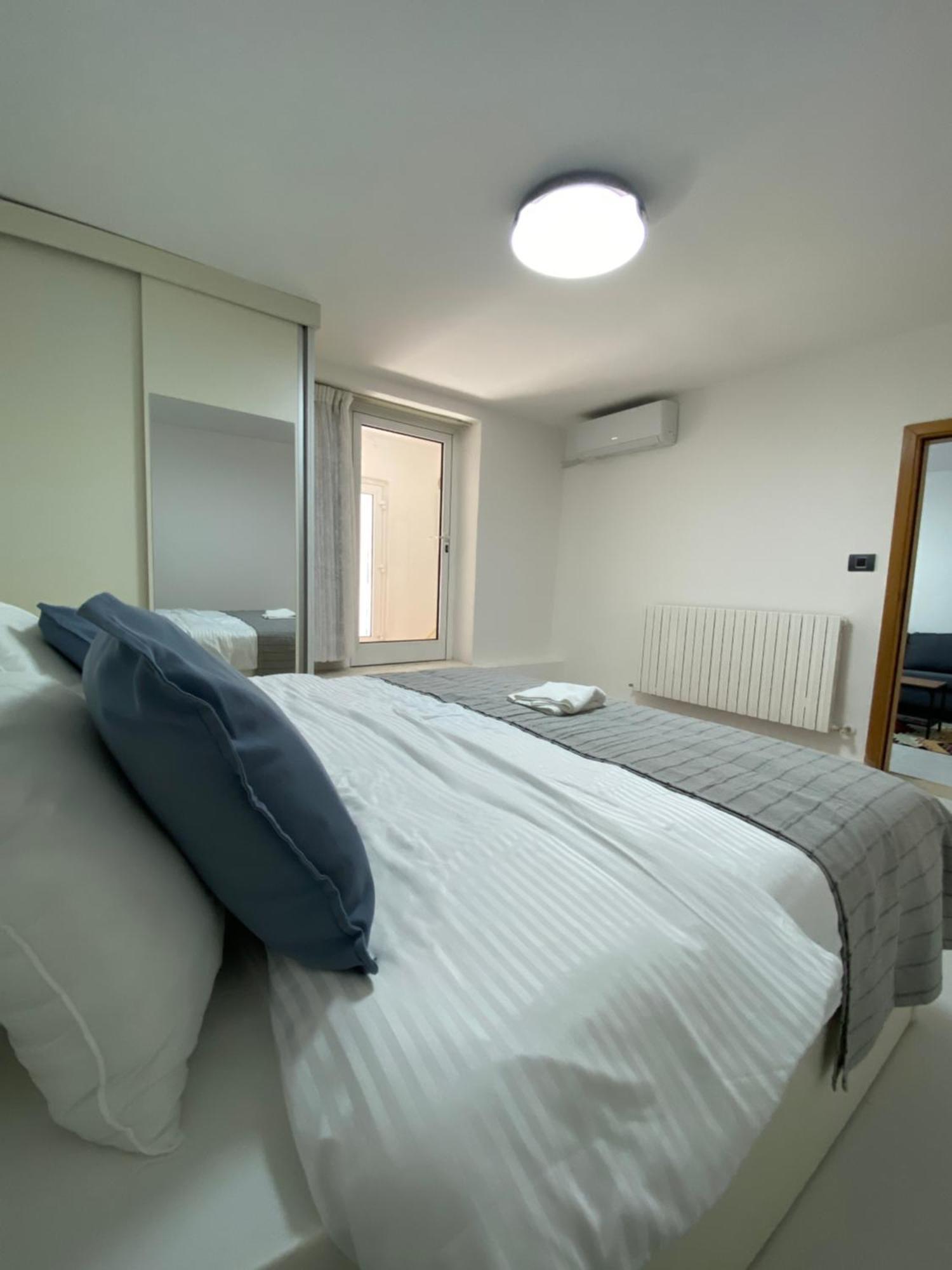 Lemon Tree Residence Аман Екстериор снимка